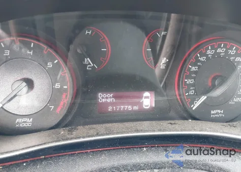 2014 Dodge Dart Sxt z USA, uszkodzony, nr VIN 1C3CDFBB8ED725062